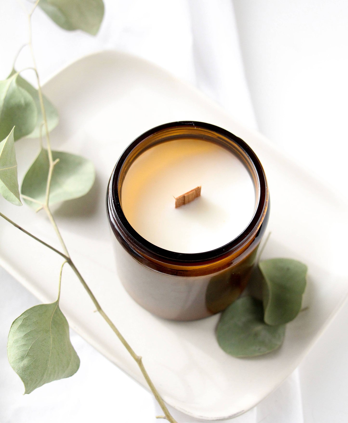 Magnolia + Sandalwood / Wood Wick