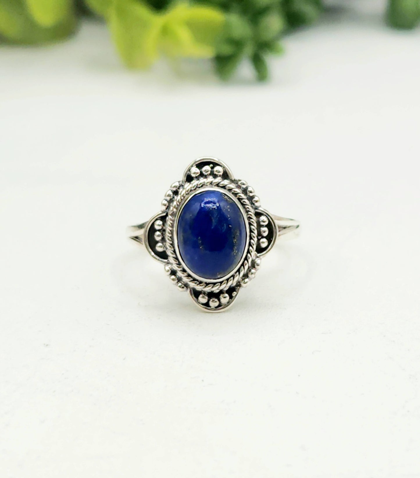 Lapis Lazulli Gemstone (8 x 10mm)Sterling Silver (925) -Ring: 9
