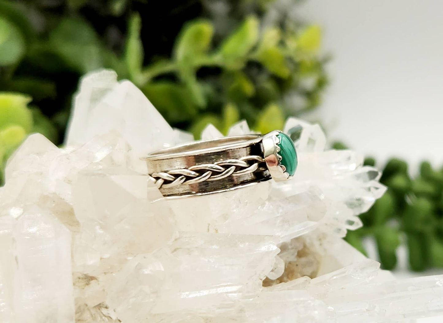 SPINNER RING-Sterling Silver/925-Malachite Gemstone w/Braid: 7