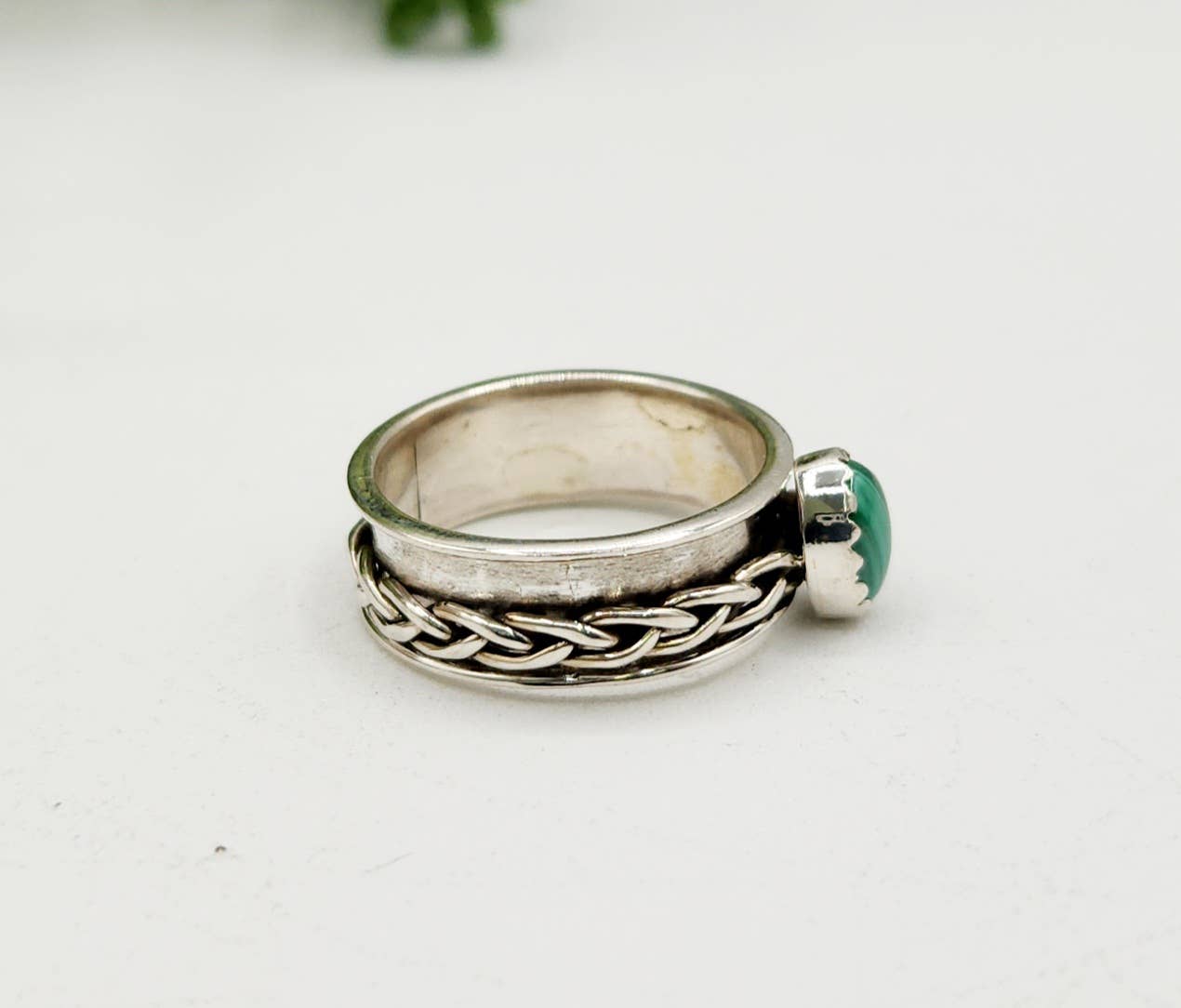 SPINNER RING-Sterling Silver/925-Malachite Gemstone w/Braid: 7