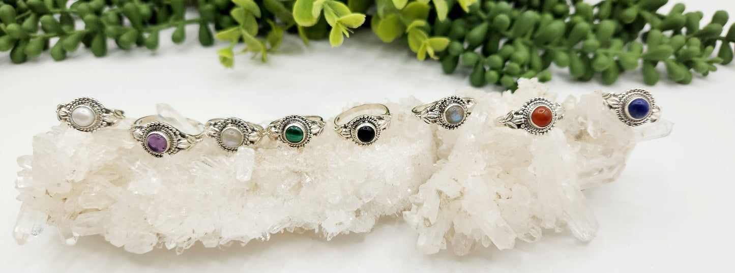Black Onyx Semi-Precious Gemstone Ring-Sterling Silver/.925 : 9