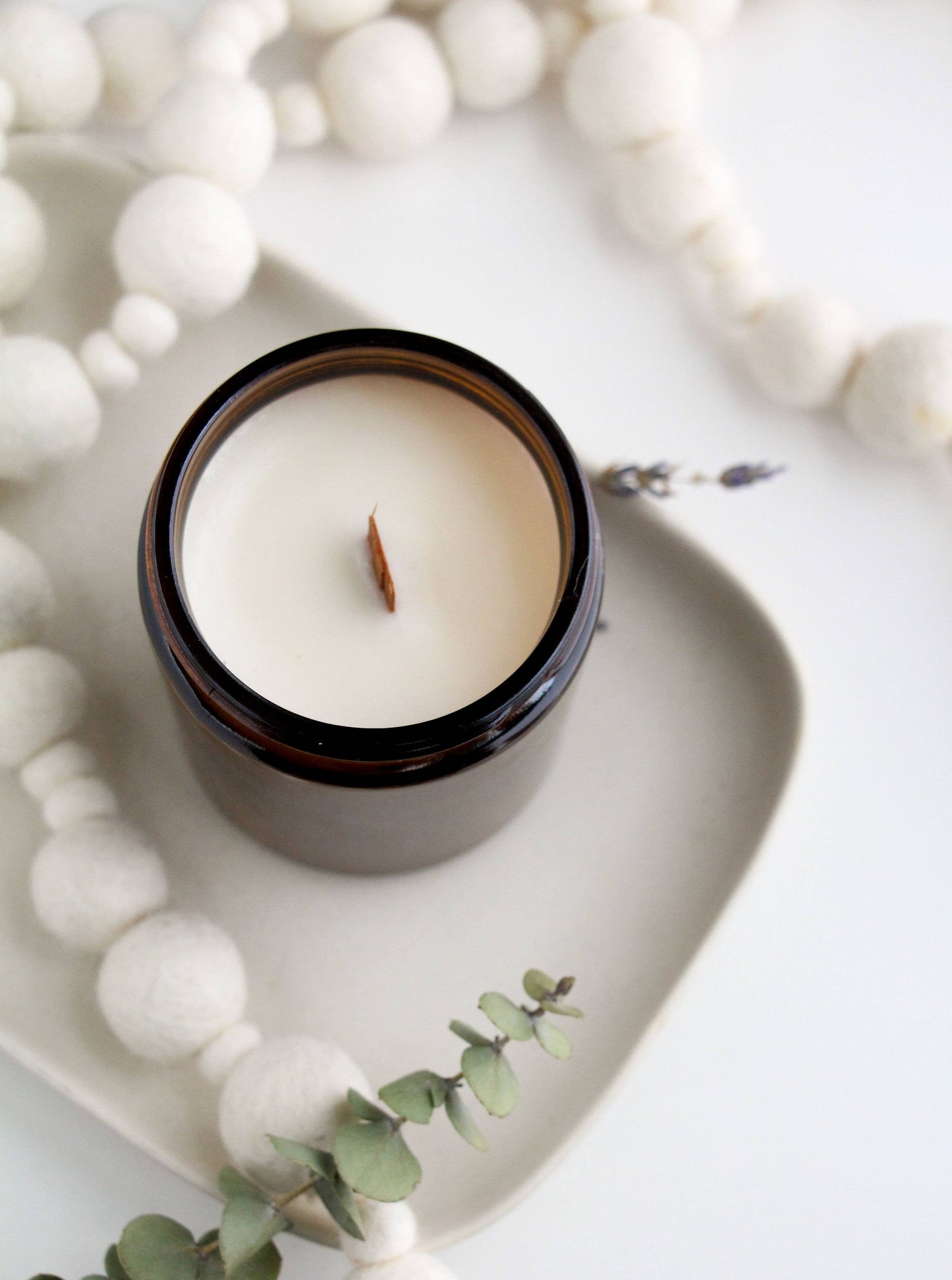 Magnolia + Sandalwood / Wood Wick