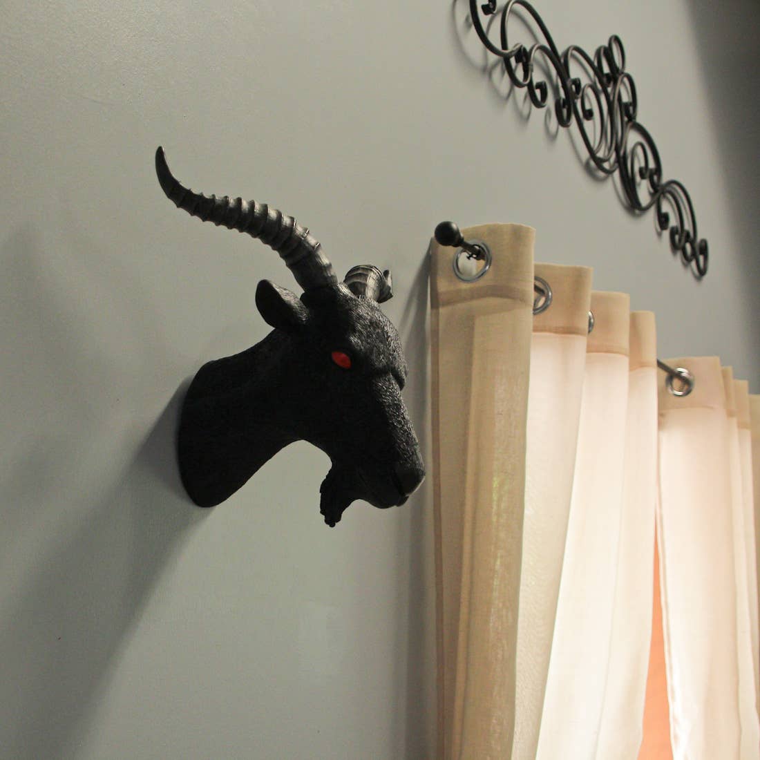 16 Inch Resin Black Baphomet Bust Wall Hanging Decor