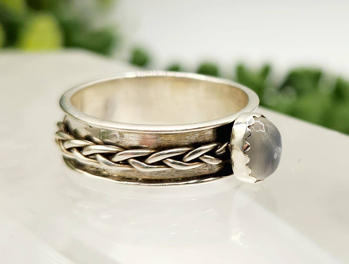 SPINNER RING-Sterling Silver/925-Moonstone Gemstone w/Braid : 8