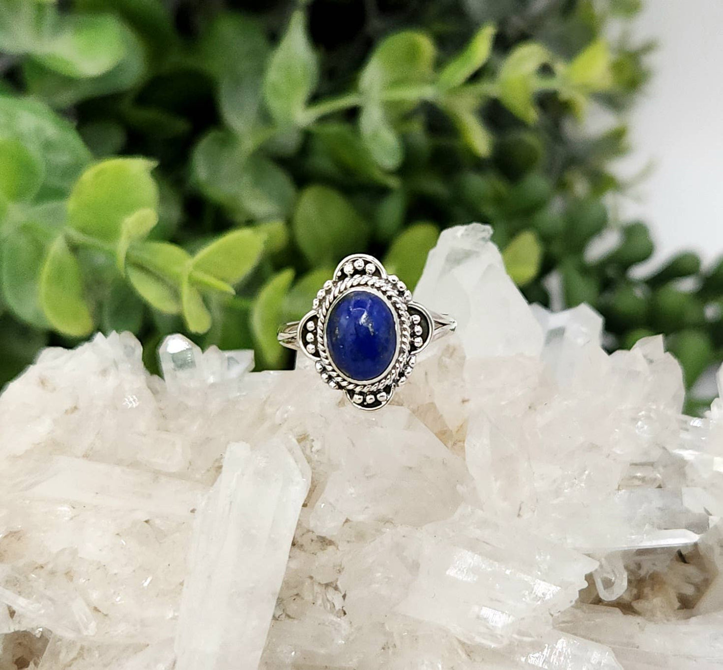 Lapis Lazulli Gemstone (8 x 10mm)Sterling Silver (925) -Ring: 9