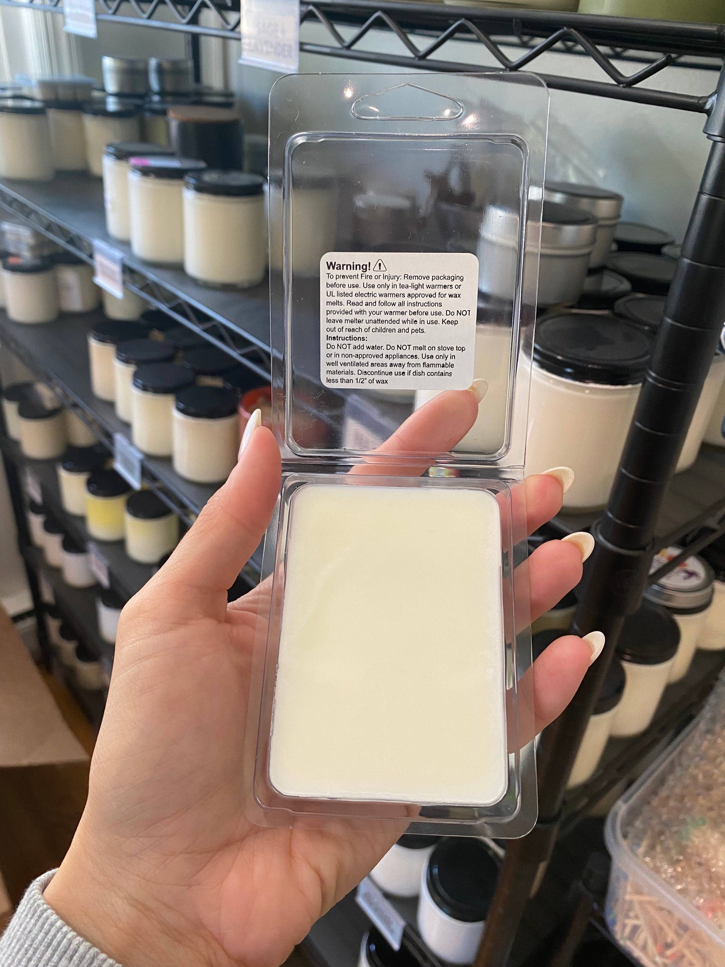 Soy Wax Melts 6 pc Clamshell - Bulk Private Label Unbranded: Sandalwood + Rose