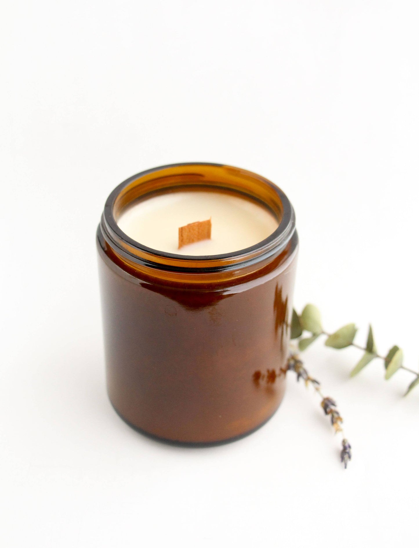 Magnolia + Sandalwood / Wood Wick