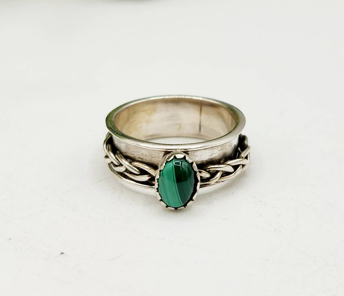 SPINNER RING-Sterling Silver/925-Malachite Gemstone w/Braid: 7