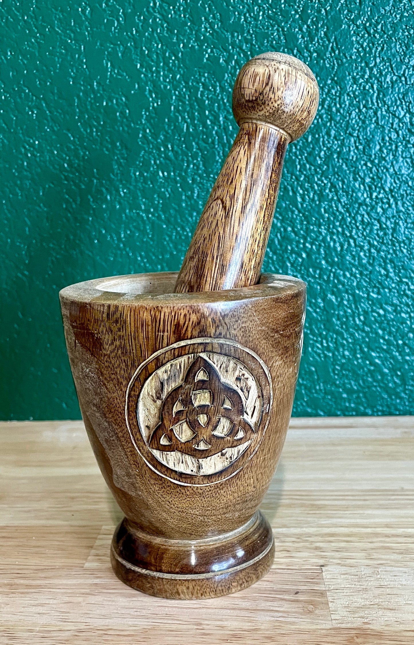 Mortar and pestle