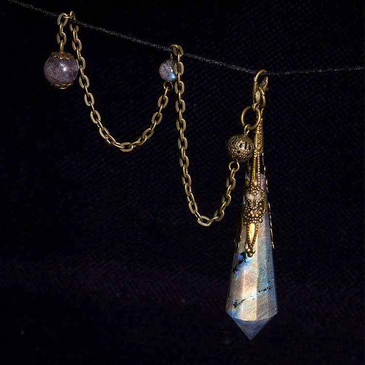 Grey Moonstone Protection Pendulum: Copper