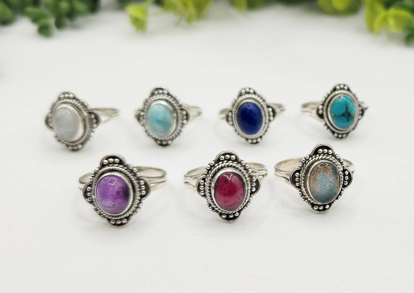 Garnet Semi-Precious Gemstone Sterling Silver (925)--Ring : 8