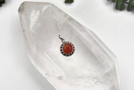 Carnielian Circle Gemstone Pendant-Sterling Silver (925)