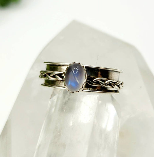 SPINNER RING-Sterling Silver/925-Moonstone Gemstone w/Braid : 8